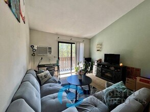 10278 Black Mountain Rd in San Diego, CA - Building Photo - Building Photo