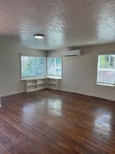 1916 8th St in Redding, CA - Building Photo - Building Photo
