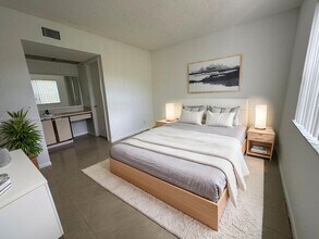 3212 NW 102nd Terrace in Coral Springs, FL - Building Photo - Building Photo