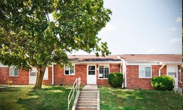 Rushville Commons in Rushville, IN - Building Photo - Building Photo