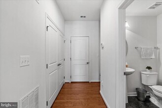 43387 Charitable St in Ashburn, VA - Building Photo - Building Photo