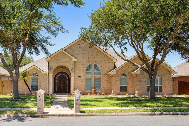 3005 Wisteria Ave in McAllen, TX - Building Photo