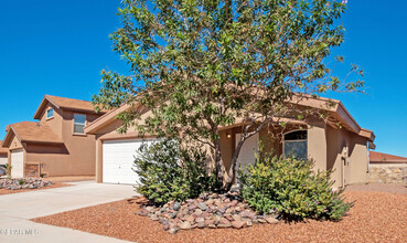 7117 Mesquite Tree Ln in El Paso, TX - Building Photo - Building Photo