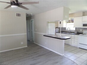 3960 Northside Cir in North Fort Myers, FL - Building Photo - Building Photo