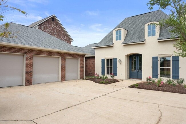 4150 Primrose Dr in Lake Charles, LA - Building Photo - Building Photo