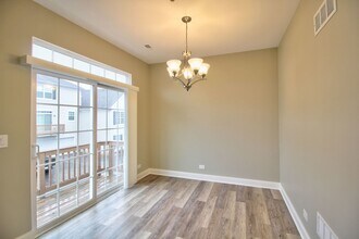2259 Beresford Dr in Yorkville, IL - Building Photo - Building Photo