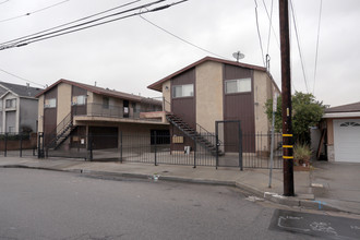 1703-1707 West 146th Street in Gardena, CA - Building Photo - Building Photo