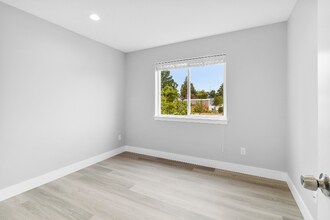 5724 Sterling Ave in Ferndale, WA - Building Photo - Building Photo