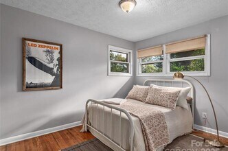 74 Brucemont Cir in Asheville, NC - Building Photo - Building Photo