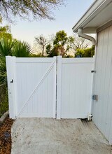 4432 Perch St, Unit Efficiency Studio Apt in Tampa, FL - Foto de edificio - Building Photo