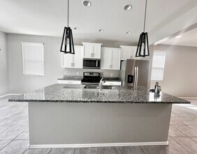 911 W Calle Ronda in Sahuarita, AZ - Building Photo - Building Photo