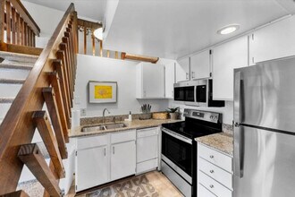 962 Pavilion St in Cincinnati, OH - Building Photo - Building Photo