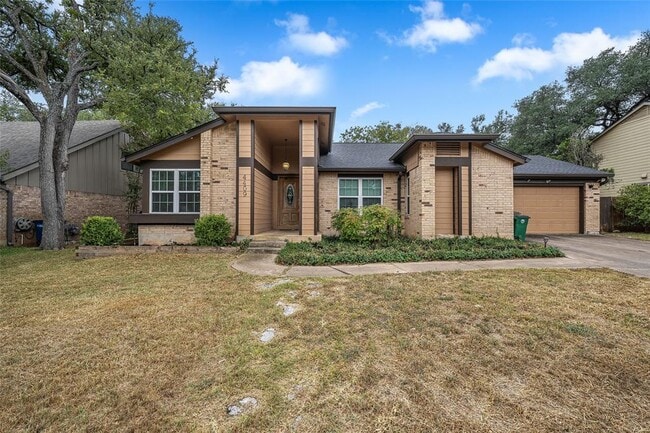 property at 4409 Bridlewood Dr