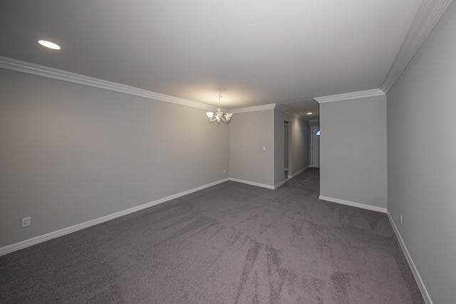 Fairfield Saxon Arms in Bay Shore, NY - Foto de edificio - Building Photo