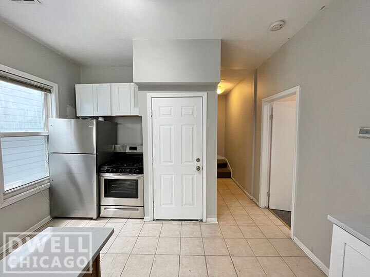 3632 N Hermitage Ave in Chicago, IL - Building Photo