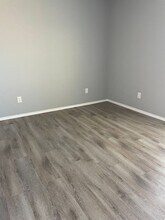1303 N Dover Ave in Lubbock, TX - Building Photo - Building Photo
