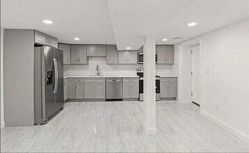 320 Malden St in Revere, MA - Building Photo - Building Photo