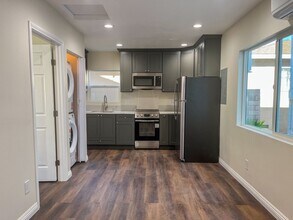 3733-3735 W 182nd St in Torrance, CA - Building Photo - Building Photo