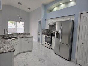 1379 Osprey Way in Apopka, FL - Building Photo - Building Photo