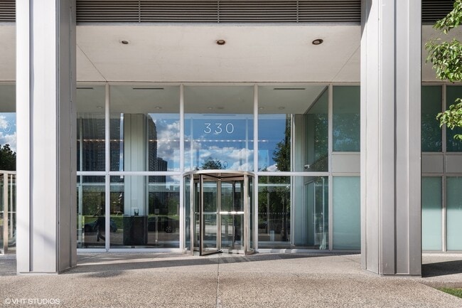 property at 330 W Diversey Pkwy