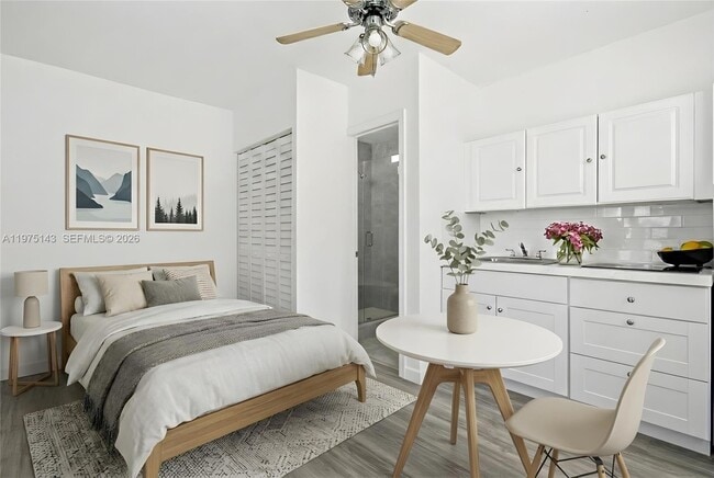 property at 2761 SW 33rd Ct