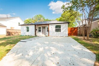 3521 Mission St in Fort Worth, TX - Building Photo - Building Photo