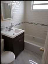 23904 149th Ave, Unit 1Flr in Rosedale, NY - Building Photo - Building Photo
