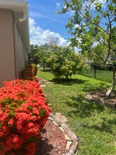 5406 Sandy Shell Dr in Apollo Beach, FL - Building Photo - Building Photo