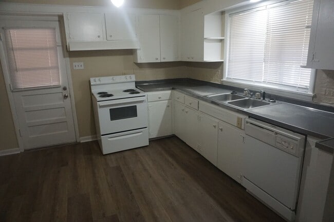 4007 Glenmere Rd in North Little Rock, AR - Foto de edificio - Building Photo