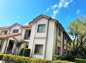1103 Duncan Cir, Unit 104 in Palm Beach Gardens, FL - Building Photo