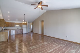 5538 165th St E in Chippewa Falls, WI - Building Photo - Building Photo