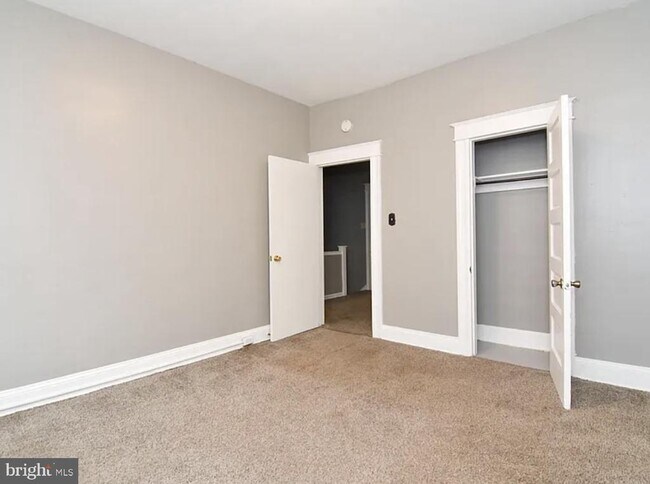 5 S Wickham Rd in Baltimore, MD - Building Photo - Building Photo