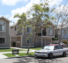 4349 McClintock St in San Diego, CA - Building Photo - Building Photo