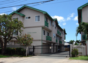 828 Lukepane Ave in Honolulu, HI - Building Photo - Building Photo