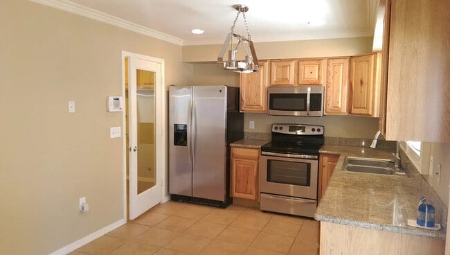 property at 303 W Scott Ave