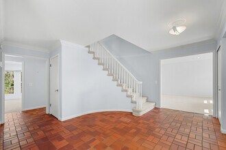 3072 Brewster Ct in West Bloomfield Township, MI - Building Photo - Building Photo