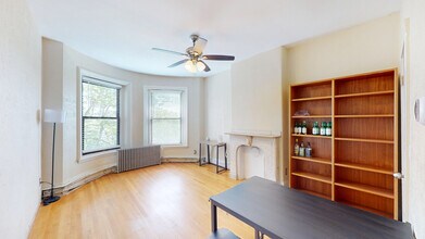 88 Hammond St, Unit 8 in Boston, MA - Building Photo - Building Photo