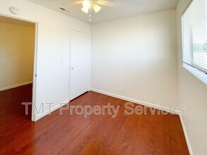 8611 Acapulco Way in Stockton, CA - Building Photo - Building Photo