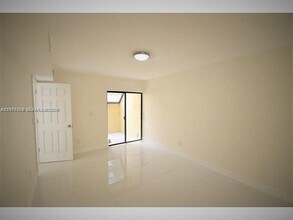 3571 Magellan Cir in Aventura, FL - Building Photo - Building Photo