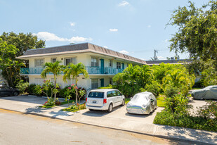 Lakeside ManorCondominiums Apartments