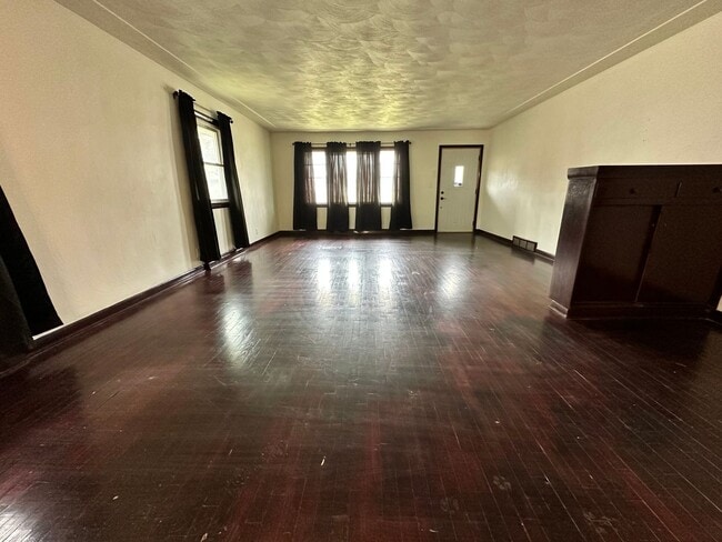 355 Main St in Battle Creek, MI - Building Photo - Building Photo