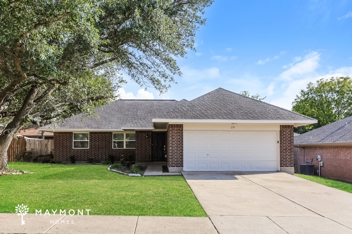29 Vermont Ave in Midlothian, TX - Building Photo