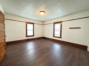 841 S 18th St in Fort Dodge, IA - Building Photo - Building Photo