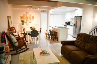 19420 NE 26th Ave in Miami, FL - Building Photo - Building Photo