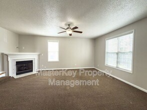 4421 Windsock Ln in Raleigh, NC - Building Photo - Building Photo