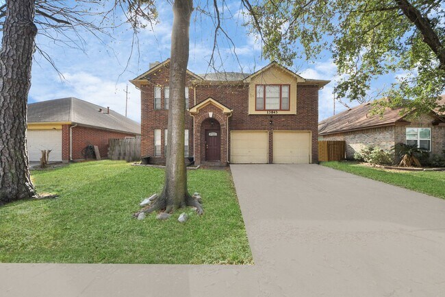13843 Dentwood Dr in Houston, TX - Building Photo - Building Photo