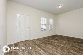 2835 Neverland Dr in New Smyrna Beach, FL - Foto de edificio - Building Photo