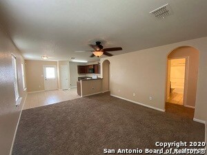 6119 Luckey Run in San Antonio, TX - Foto de edificio - Building Photo