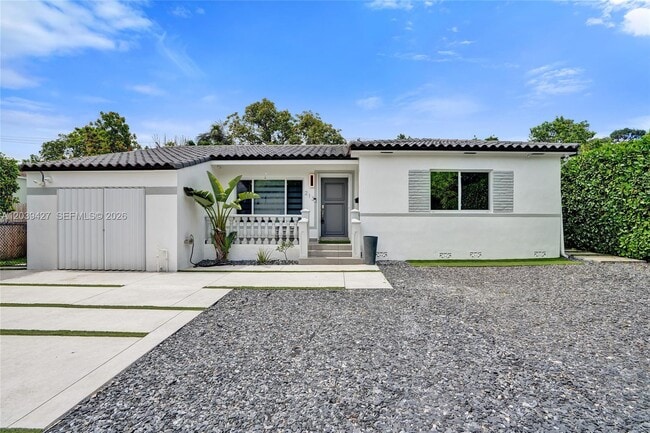 property at 213 NE 43rd St