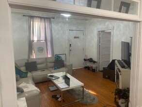 1014 W 39th St in Savannah, GA - Building Photo - Building Photo